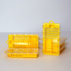 قفسک حمل ملکه هفت گوهر